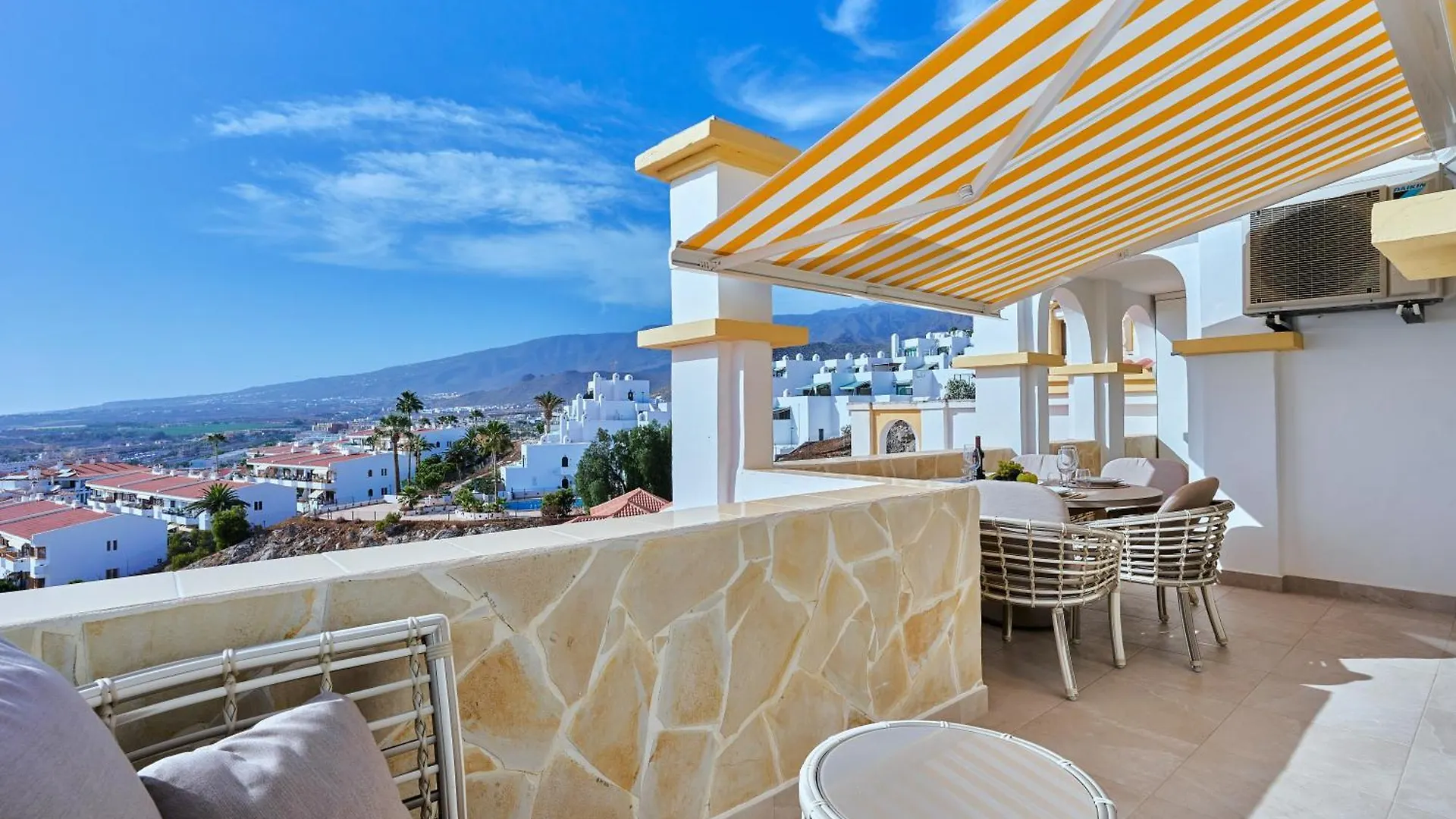 Windsor Ocean Pearl Apartment Costa Adeje  Spain