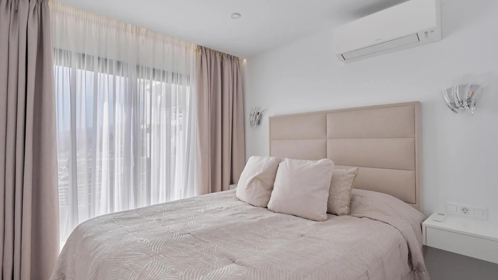 Windsor Ocean Pearl Apartment Costa Adeje  Spain